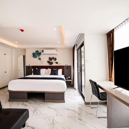 Ongkara Near Bts Thonglor Hotel Банкок Екстериор снимка